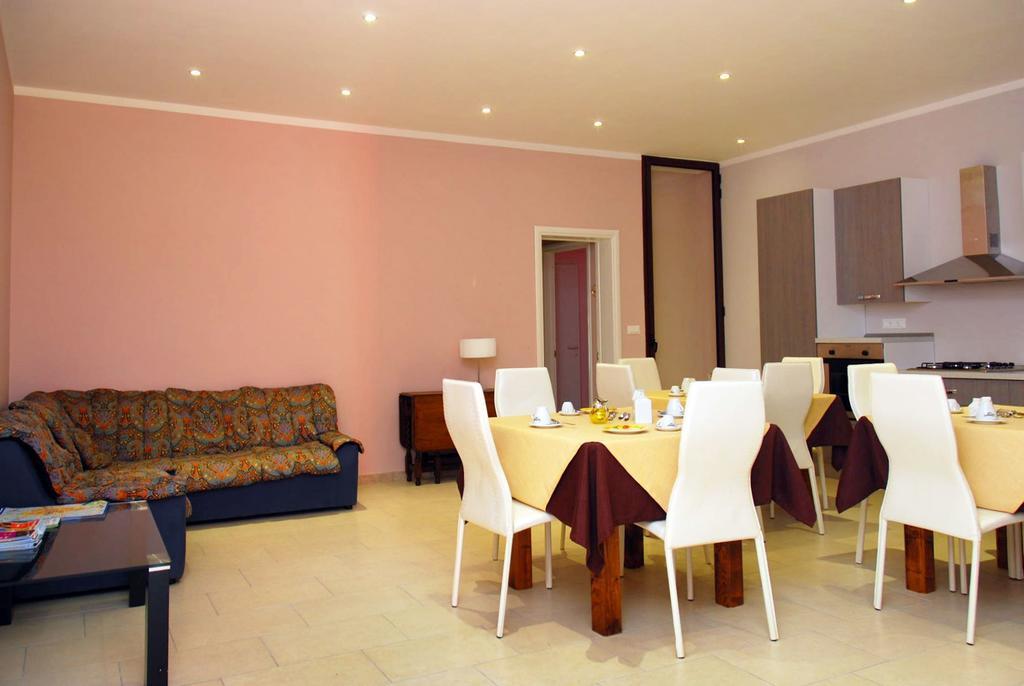 Pozzillo San Rocco Bed & Breakfast Arnesano Exterior photo